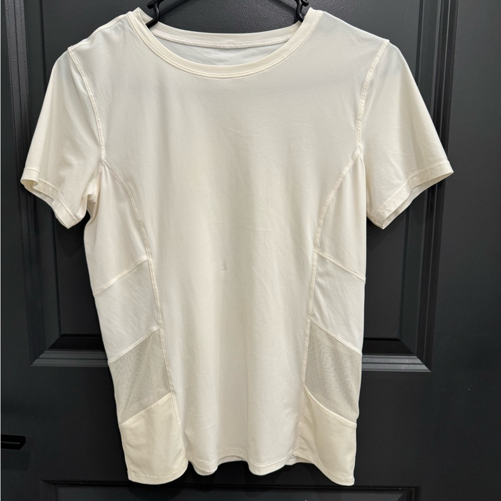 LULULEMON | cross court play short sleeve shirt